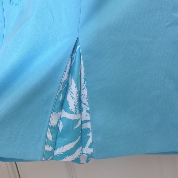 IZOD Light Blue Golf Skirt Skorts With Pockets Size 12 - Picture 3 of 9